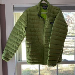 Patagonia Mens puffer jacket
